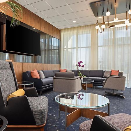 Courtyard By Marriott Bettendorf Εξωτερικό φωτογραφία