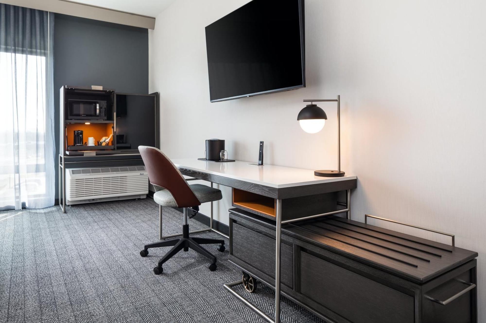 Courtyard By Marriott Bettendorf Εξωτερικό φωτογραφία