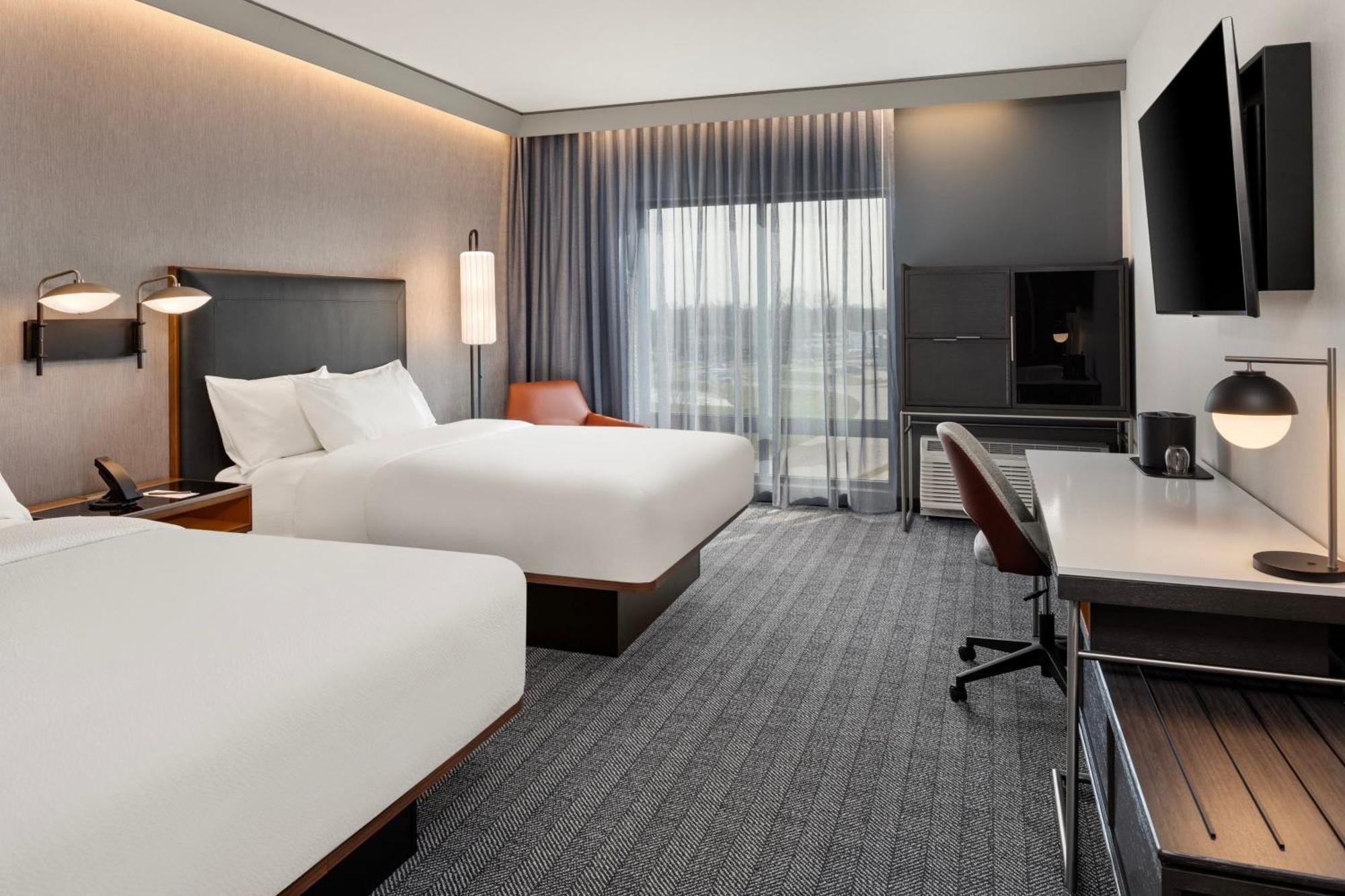 Courtyard By Marriott Bettendorf Εξωτερικό φωτογραφία