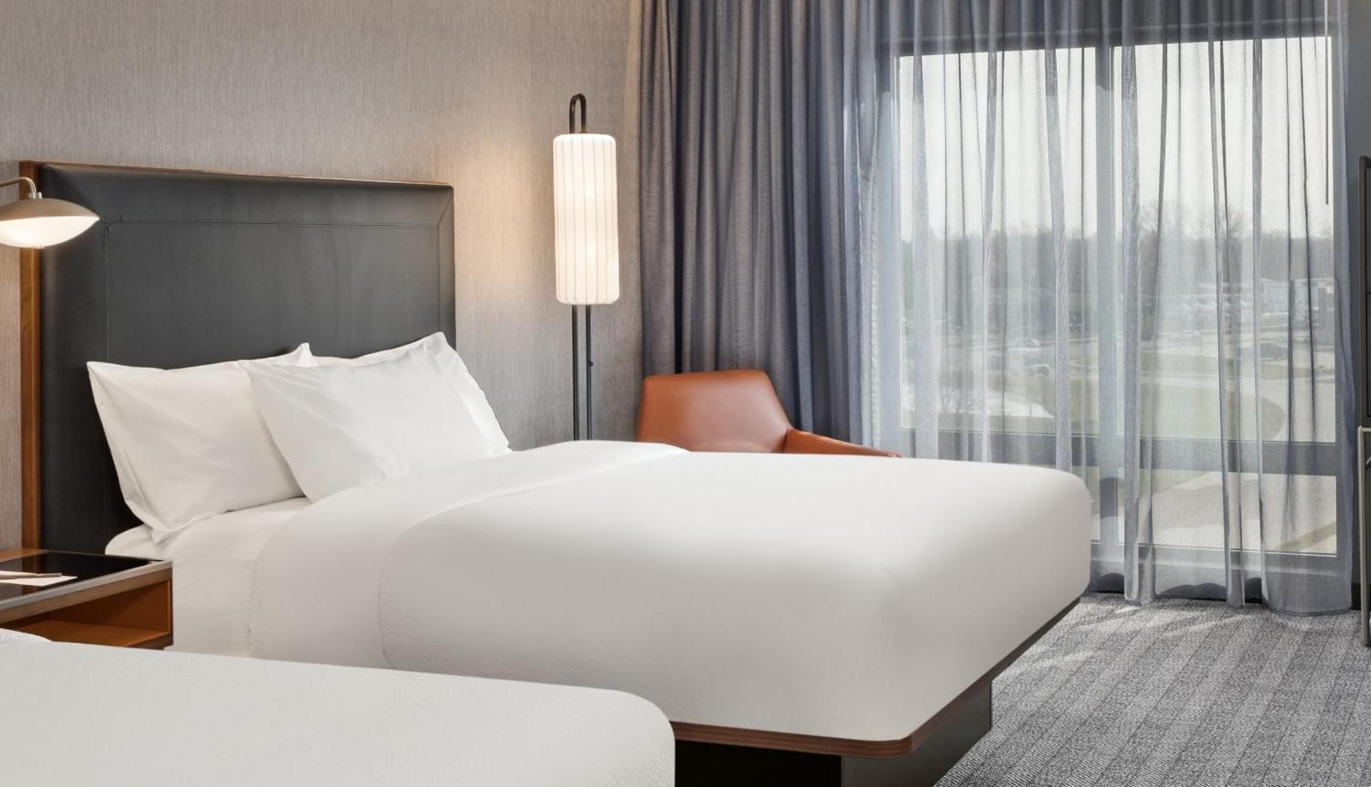Courtyard By Marriott Bettendorf Εξωτερικό φωτογραφία